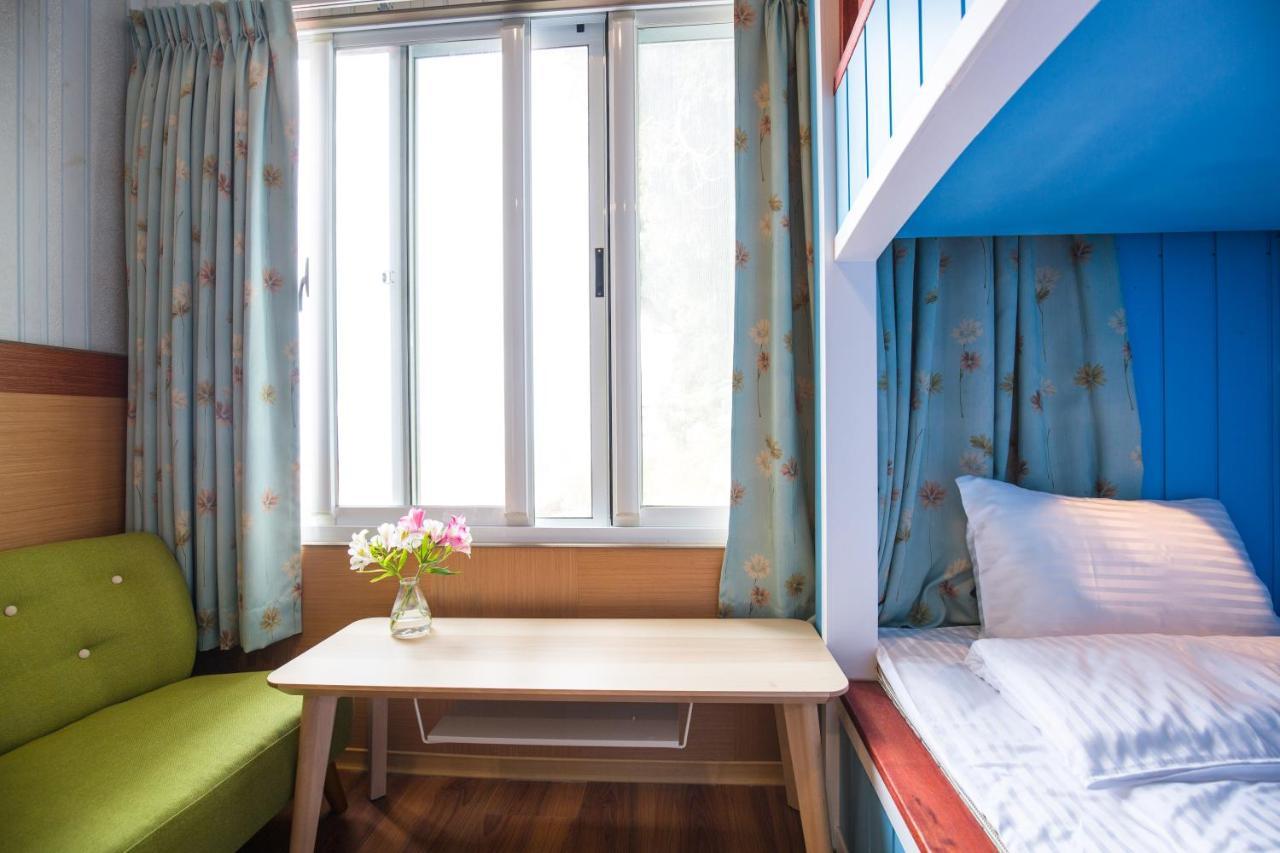 Iris Farmhouse Женай Екстер'єр фото